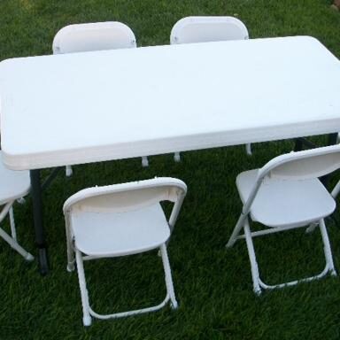 White-Baquet-Folding-Table-and-Chair